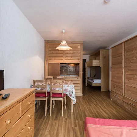 Appartement Tignes, 1 Pièce, 4 Personnes - Fr-1-502-420 *